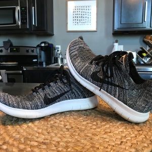 Nike Free Run Flyknit